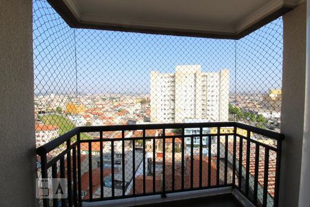 Vista sala de apartamento para alugar com 2 quartos, 48m² em Vila Eldízia, Santo André