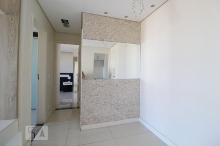 Sala de apartamento para alugar com 2 quartos, 48m² em Vila Eldízia, Santo André
