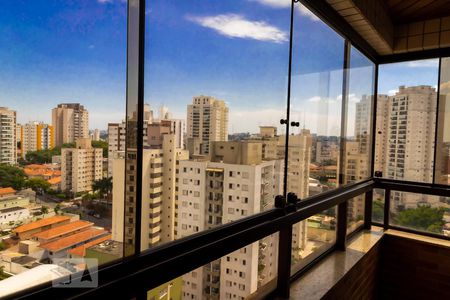 Sacada suite 1 de apartamento à venda com 3 quartos, 241m² em Vila Mascote, São Paulo