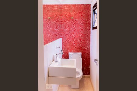 Apartamento à venda com 241m², 3 quartos e 3 vagasLavabo