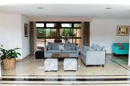 Apartamento à venda com 241m², 3 quartos e 3 vagasÁrea comum