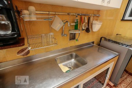 Cozinha de casa para alugar com 4 quartos, 240m² em Engenho de Dentro, Rio de Janeiro