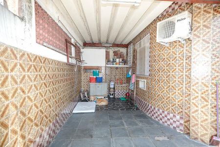 Garagem de casa para alugar com 4 quartos, 240m² em Engenho de Dentro, Rio de Janeiro