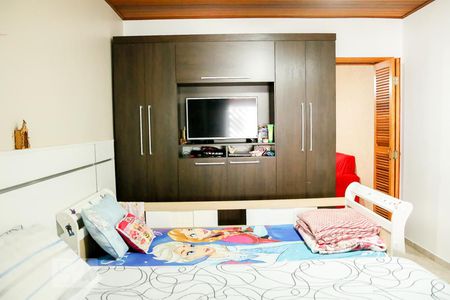 Quarto 1 de casa para alugar com 2 quartos, 100m² em Jardim Ubirajara, São Paulo