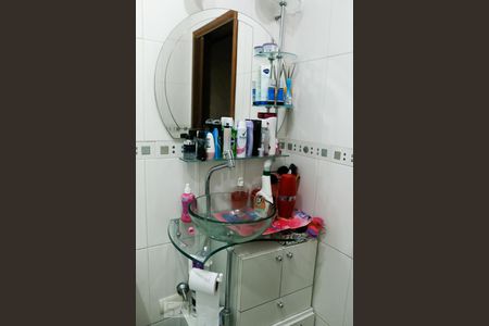 Casa para alugar com 100m², 2 quartos e 2 vagas Casa para alugar com 100m², 2 quartos e 2 vagasBanheiro Social