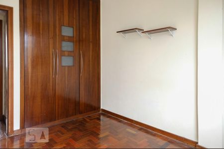 Apartamento para alugar com 74m², 3 quartos e 1 vagaQuarto 2