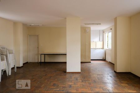 Apartamento para alugar com 74m², 3 quartos e 1 vagaSalão de Festas