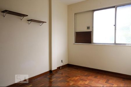 Apartamento para alugar com 74m², 3 quartos e 1 vagaQuarto 2
