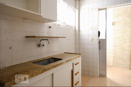 Apartamento para alugar com 74m², 3 quartos e 1 vagaCozinha