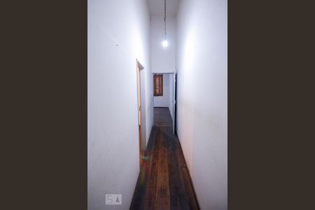 Corredor de casa à venda com 6 quartos, 270m² em Lapa de Baixo, São Paulo