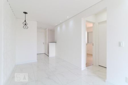 Sala de apartamento para alugar com 2 quartos, 49m² em Jardim Roberto - Osasco, Osasco