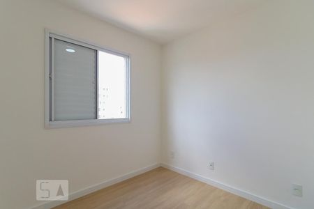 Quarto 1 de apartamento para alugar com 2 quartos, 49m² em Jardim Roberto - Osasco, Osasco