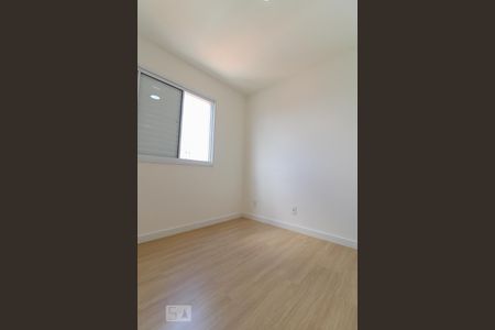Quarto 1 de apartamento para alugar com 2 quartos, 49m² em Jardim Roberto - Osasco, Osasco