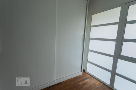 Apartamento para alugar com 61m², 1 quarto e 1 vaga Apartamento para alugar com 61m², 1 quarto e 1 vagaCloset do quarto