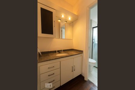 Apartamento para alugar com 61m², 1 quarto e 1 vaga Apartamento para alugar com 61m², 1 quarto e 1 vagaBanheiro