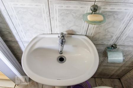 Apartamento à venda com 90m², 2 quartos e 2 vagas Apartamento à venda com 90m², 2 quartos e 2 vagasBanheiro da Suíte 1