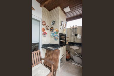 Apartamento à venda com 150m², 3 quartos e 2 vagasChurrasqueira