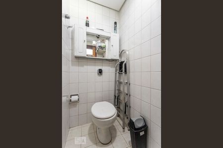 Apartamento à venda com 92m², 2 quartos e 1 vagaBanheiro de Serviço