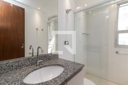 Apartamento à venda com 115m², 3 quartos e 1 vagaBanheiro da Suíte