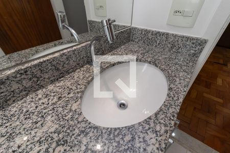 Apartamento à venda com 115m², 3 quartos e 1 vagaBanheiro 2