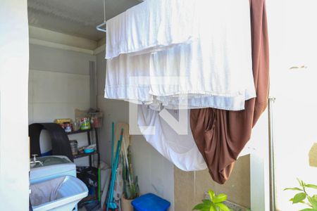 Apartamento à venda com 153m², 2 quartos e 2 vagasÁrea de Serviço