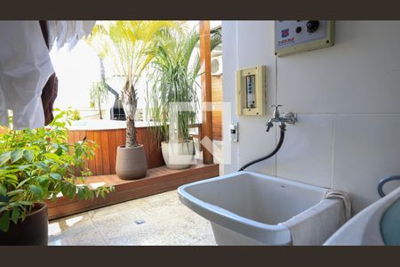 Apartamento à venda com 153m², 2 quartos e 2 vagasÁrea de Serviço