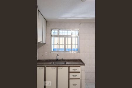 Casa à venda com 250m², 4 quartos e 2 vagas Casa à venda com 250m², 4 quartos e 2 vagasCasa 1 - Cozinha
