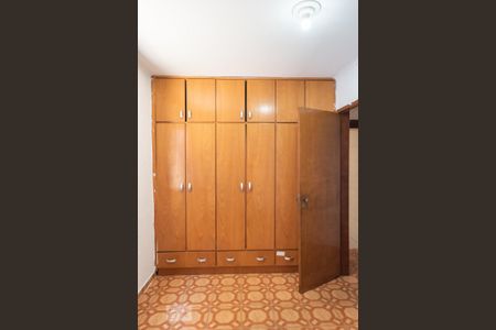 Casa à venda com 250m², 4 quartos e 2 vagas Casa à venda com 250m², 4 quartos e 2 vagasCasa 1 - Quarto 2