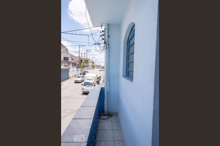 Casa à venda com 250m², 4 quartos e 2 vagas Casa à venda com 250m², 4 quartos e 2 vagasCasa 2 - Varanda