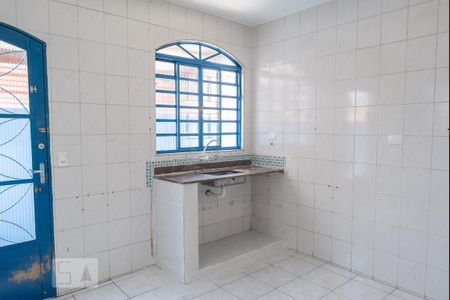 Casa à venda com 250m², 4 quartos e 2 vagas Casa à venda com 250m², 4 quartos e 2 vagasCasa 2 - Cozinha