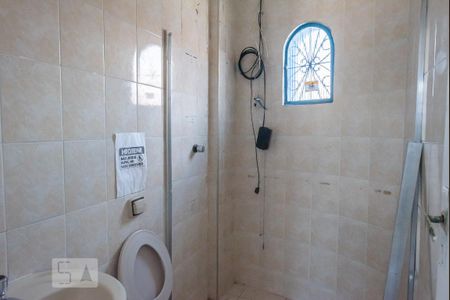 Casa à venda com 250m², 4 quartos e 2 vagas Casa à venda com 250m², 4 quartos e 2 vagasCasa 2 - Banheiro