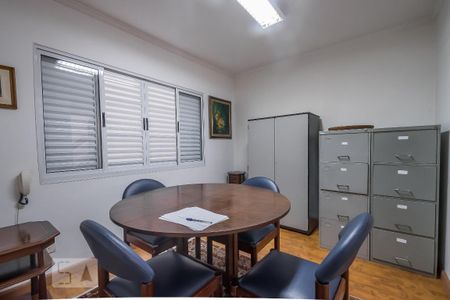 Escritório de casa para alugar com 3 quartos, 129m² em Campo Belo, São Paulo