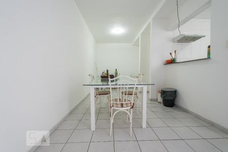 Casa para alugar com 129m², 3 quartos e 2 vagas