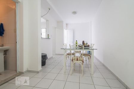 Casa para alugar com 129m², 3 quartos e 2 vagas