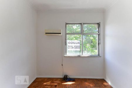 Quarto 1 de apartamento à venda com 2 quartos, 82m² em Grajau, Rio de Janeiro