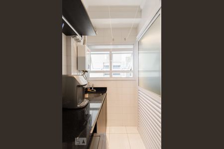 Apartamento à venda com 100m², 2 quartos e 2 vagasÁrea de serviço