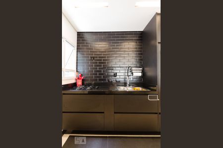 Apartamento à venda com 100m², 2 quartos e 2 vagasCozinha