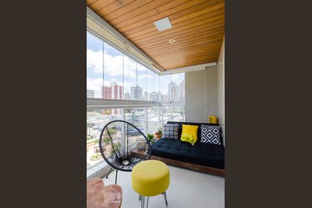 Apartamento à venda com 100m², 2 quartos e 2 vagasVaranda gourmet