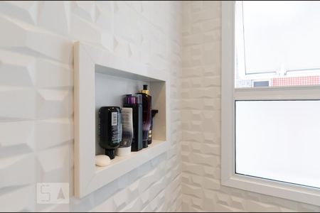 Apartamento à venda com 100m², 2 quartos e 2 vagasBanheiro da suíte