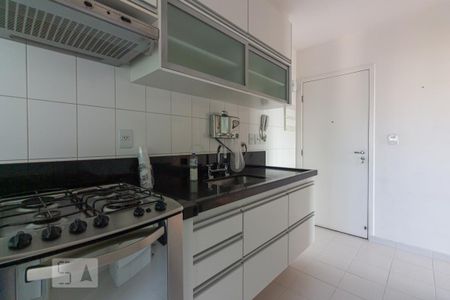 Apartamento à venda com 80m², 2 quartos e 2 vagasCozinha