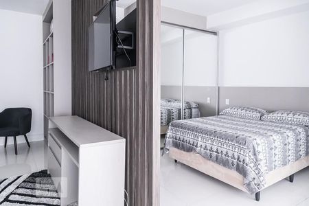 Sala/Quarto de apartamento à venda com 1 quarto, 55m² em Vila Gertrudes, São Paulo
