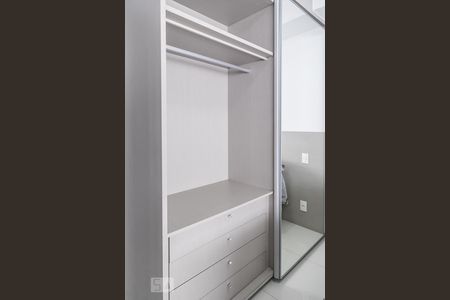 Quarto - Armários de apartamento à venda com 1 quarto, 55m² em Vila Gertrudes, São Paulo