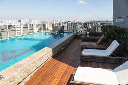 Apartamento à venda com 55m², 1 quarto e 1 vagaÁrea comum - Piscina