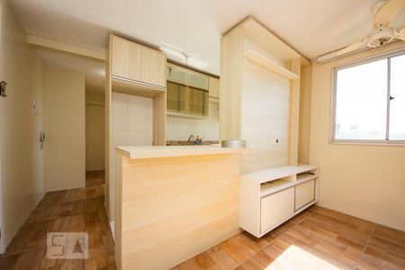 Sala  de apartamento para alugar com 2 quartos, 42m² em Sarandi, Porto Alegre