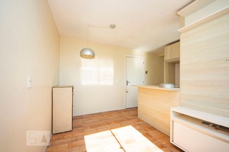 Sala  de apartamento para alugar com 2 quartos, 42m² em Sarandi, Porto Alegre