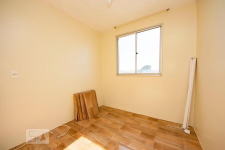 Quarto 1 de apartamento para alugar com 2 quartos, 42m² em Sarandi, Porto Alegre