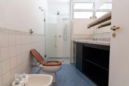 Apartamento para alugar com 130m², 2 quartos e 1 vaga Apartamento para alugar com 130m², 2 quartos e 1 vagaBanheiro 2