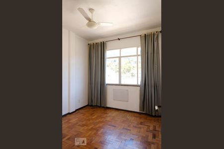 Banheiro do Quarto 1 de apartamento para alugar com 1 quarto, 90m² em Tijuca, Rio de Janeiro