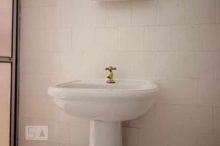 Banheiro de casa para alugar com 1 quarto, 80m² em Aclimação, São Paulo