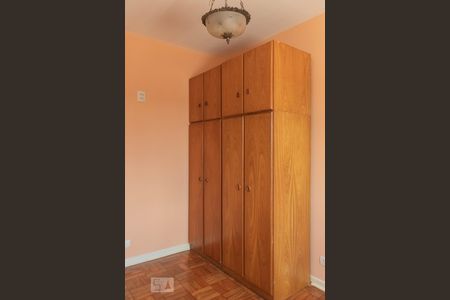 Casa para alugar com 180m², 5 quartos e 2 vagas Casa para alugar com 180m², 5 quartos e 2 vagasQuarto 2